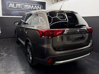 Mitsubishi Outlander 220 DI-D Motion 2WD 7 Plazas