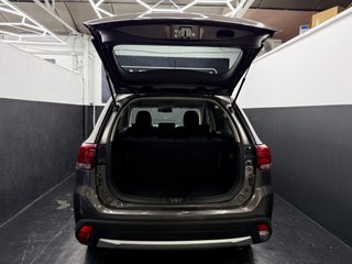 Mitsubishi Outlander 220 DI-D Motion 2WD 7 Plazas