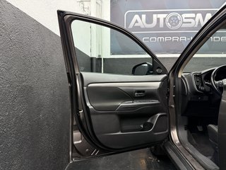Mitsubishi Outlander 220 DI-D Motion 2WD 7 Plazas