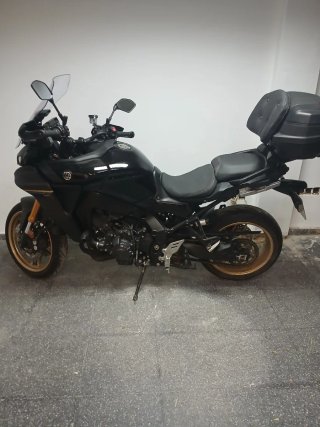 Yamaha Tracer 9 GT Negra