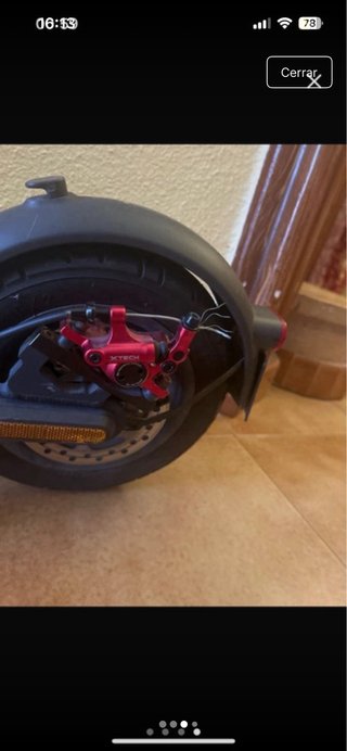 Patinete eléctrico con amortiguador