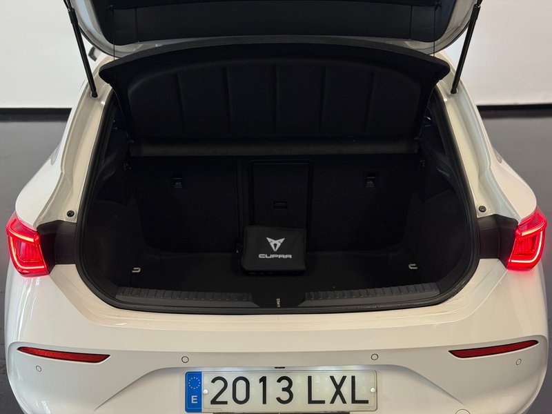 Cupra León VZ 2.0 TSI DSG 2022, foto 6