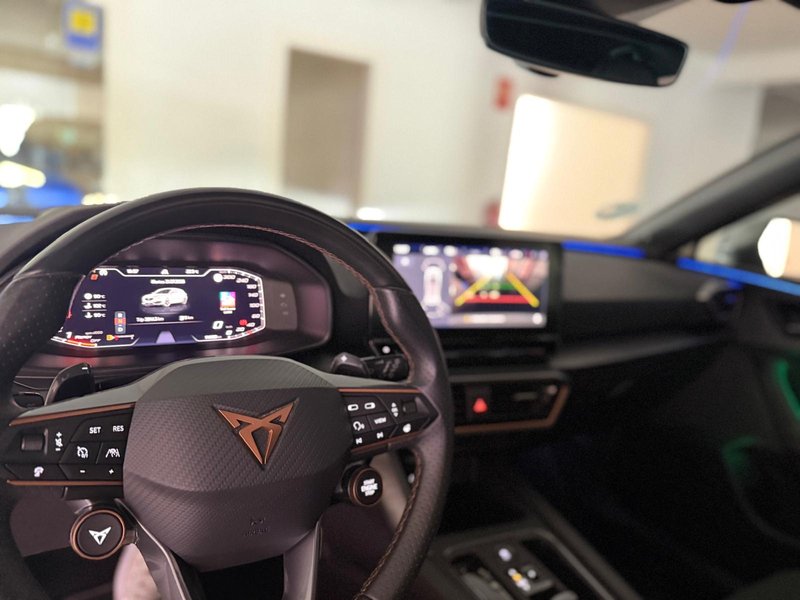 Cupra León VZ 2.0 TSI DSG 2022, foto 24