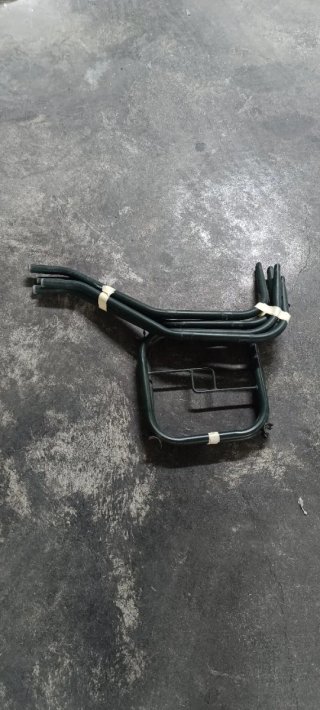 Mesa y 4 Sillas Jardín
