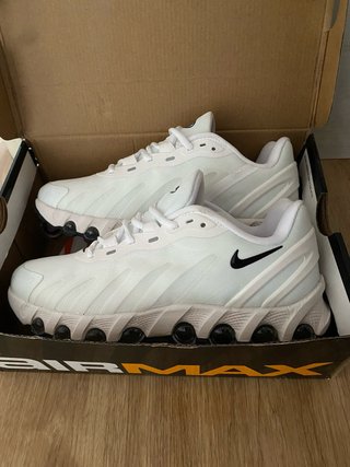 2 pares  de zapatillas Nike
