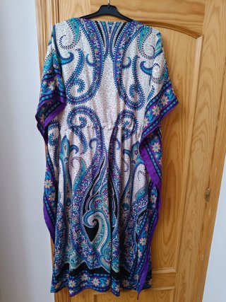 Vestido playero talla única estampado paisley