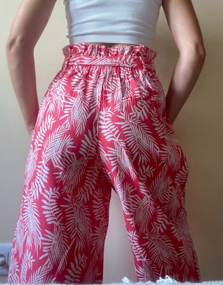 Pantalón ancho tobillero tiro alto