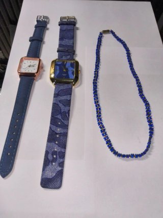 Pack 2 Relojes y Collar Azul de regalo