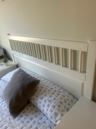 Cama 120cm: somier, colchón, mesitas y cabecero