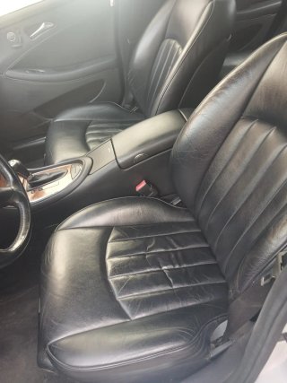 Mercedes-Benz Clase CLS 2007 el coche trae GLP