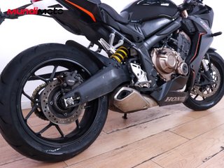 HONDA CBR 650 R A2