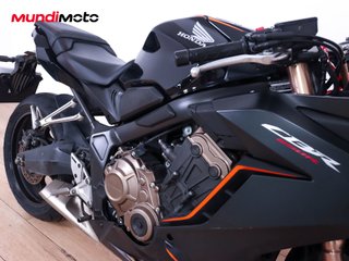 HONDA CBR 650 R A2