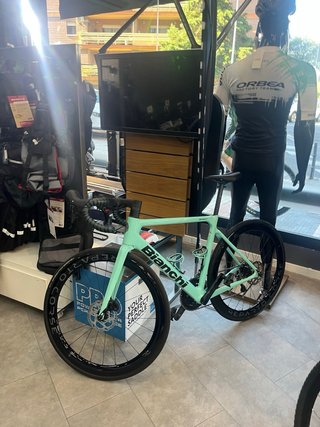 Bicicleta de carretera Bianchi Sprint Celeste