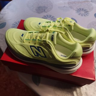 New Balance 1080 v15 Hombre Talla 46,5.