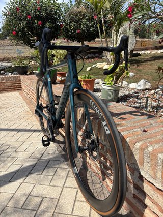 Canyon Ultimate CF SLX
