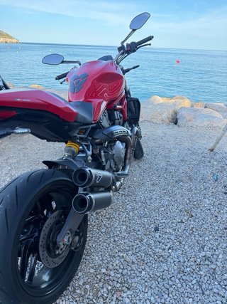 Ducati Monster 821. Limitada en papeles A2
