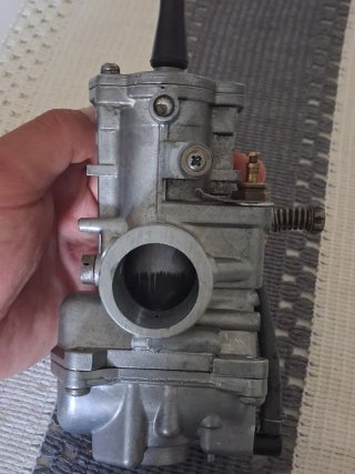 Carburador Mikuni TM