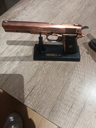 Mecheros Colección Pistolas Antiguas