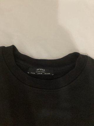 Sudadera corta negra