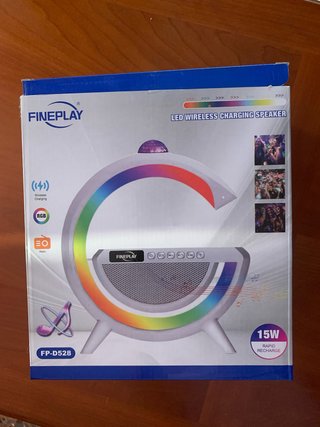 Altavoz FINEPLAY LED Carga Inalámbrica