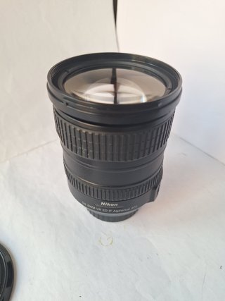 Objetivo Nikon AF-S  18-200mm f/3.5-5.6 no ofertas