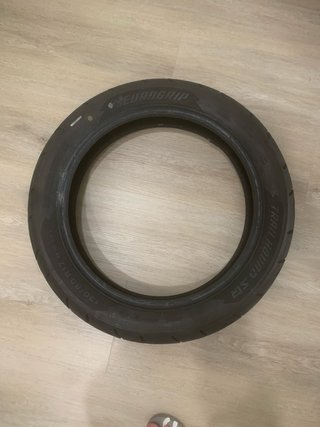 Neumático Moto 130 18 R17 (65V)
