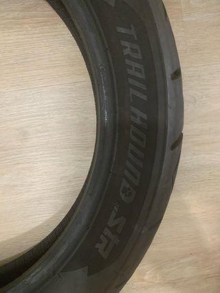 Neumático Moto 130 18 R17 (65V)