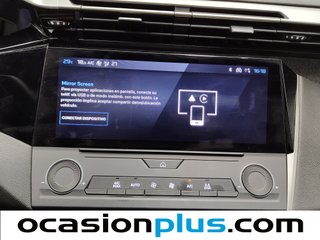 Peugeot 408 Allure Hybrid eDCS6 100 kW (136 CV)
