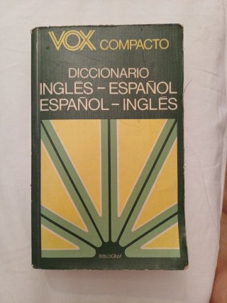 Diccionario inglés/ español tapa dura sin estrenar