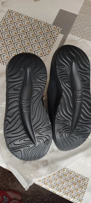 Chanclas unisex Negras Talla 38-39 Nuevas