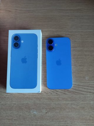 iPhone 16 256GB Azul impecable batería 100%.
