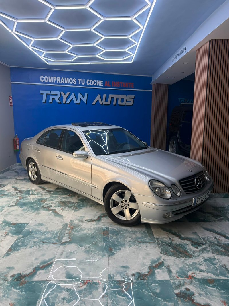 Mercedes-Benz Clase E 2004 - foto 1