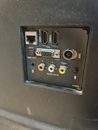 Televisor TELEFUNKEN 4K HDR 49