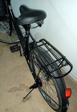 Bicicleta Paseo Negra con Cesta. Nueva