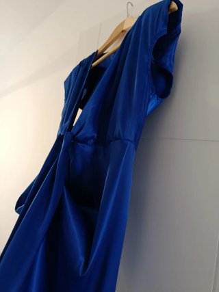 Vestido azul para ocasiones especiales