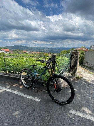 Mondraker Summum Carbon R
