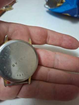 2 Orologio Dalas con drago carica manuale
