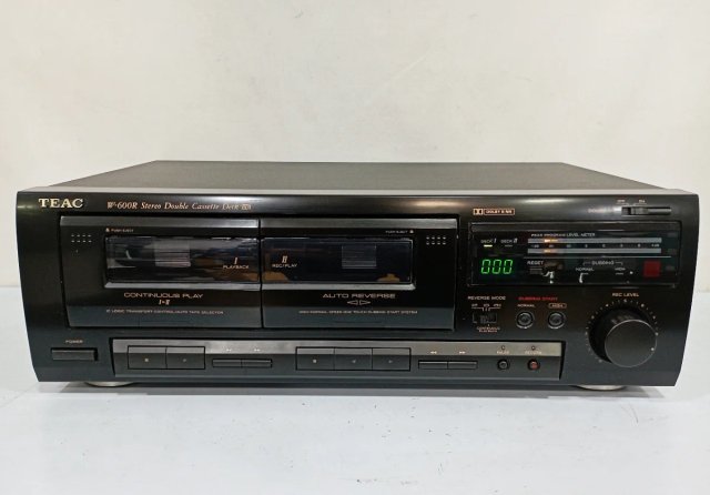 Platina Doble Teac W-600R