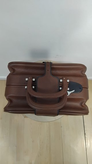 Neceser Vintage Rígido Marrón