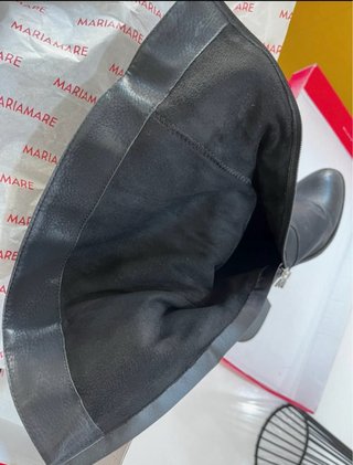 Botas negras de mujer