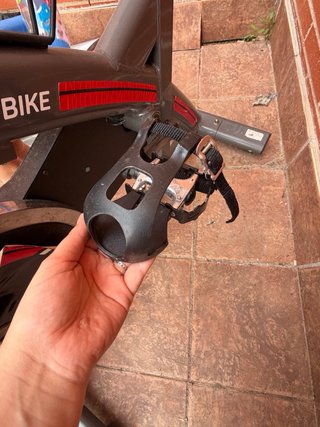 Vendo bicicleta de spinning FITFIU BESP-300