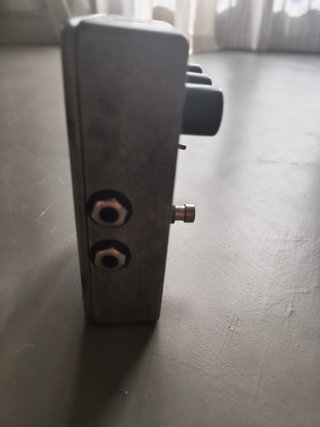 Electro-Harmonix Pulsar Stereo Tremolo Pedal