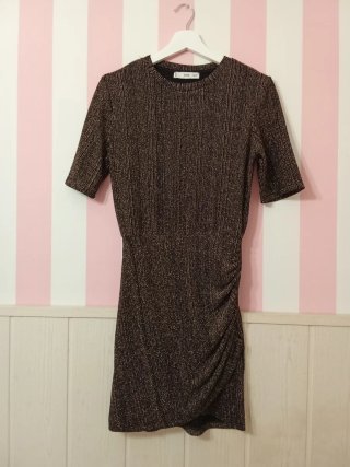 Vestido Mango fiesta corto negro y dorado Talla S