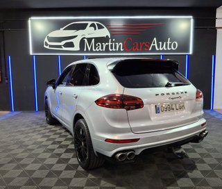 PORSCHE CAYENNE 4.2 S Diesel 385