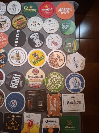 Set di 49 Sottobicchieri per Birra Assortiti
