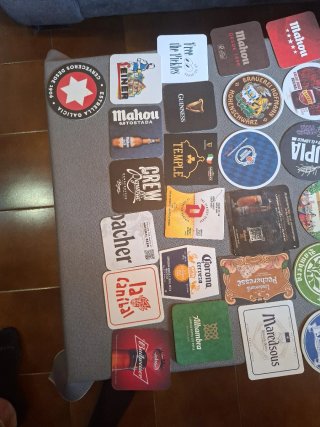 Set di 49 Sottobicchieri per Birra Assortiti