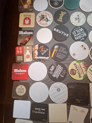 Set di 49 Sottobicchieri per Birra Assortiti