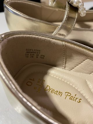 Zapatos dorados elegantes para niña talla 10
