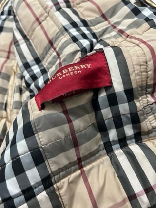 Cazadora Burberry Talla 40 Beige