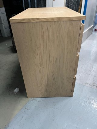 Cómoda de madera color beige/marrón